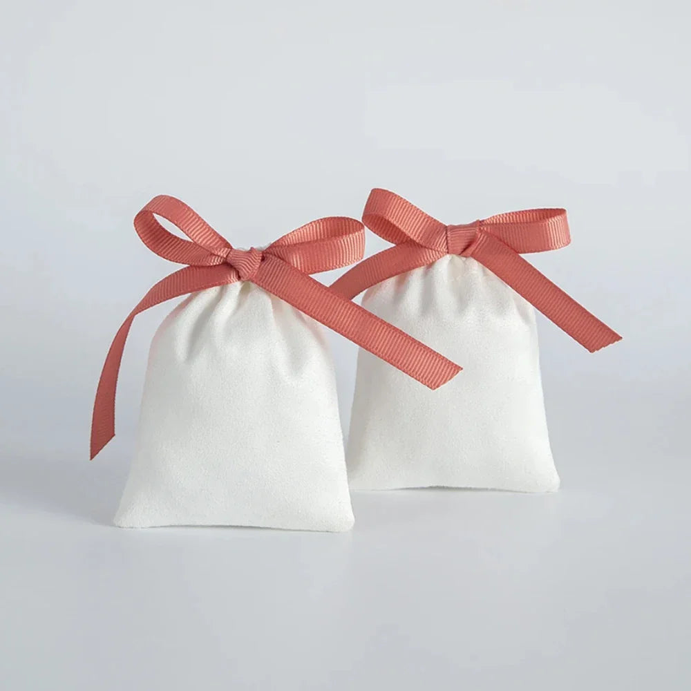 10pcs White Flannel Velvet Drawstring Gift Bags – Jewelry Pouches for Wedding, Travel, DIY Bracelets & Ring Packaging