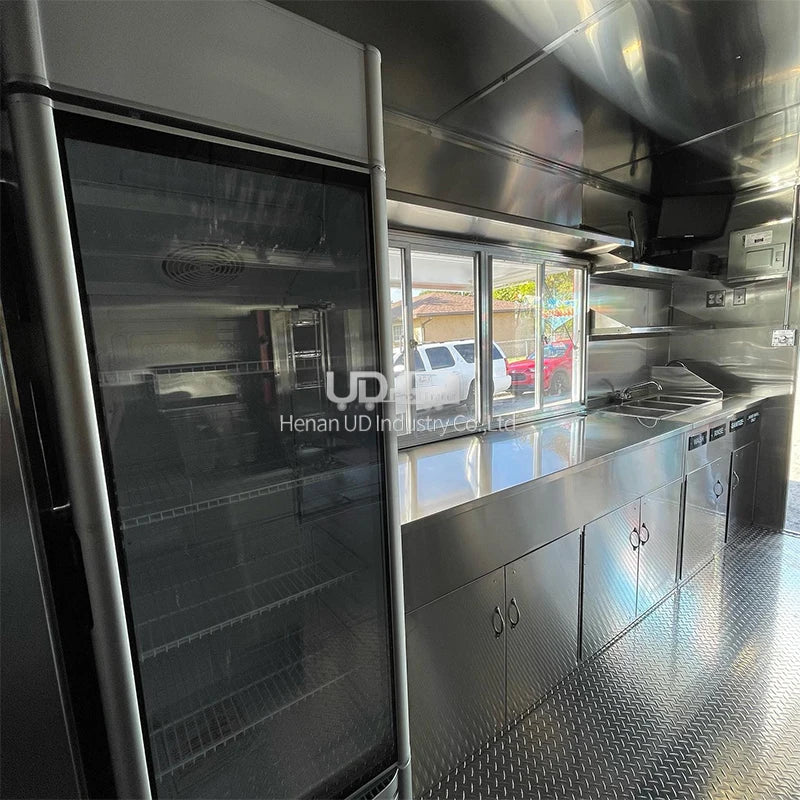 Mobile Fast Food Trailer – Fully Equipped Enclosed BBQ Vending Cart & Restaurant Food Truck with Full Kitchen
