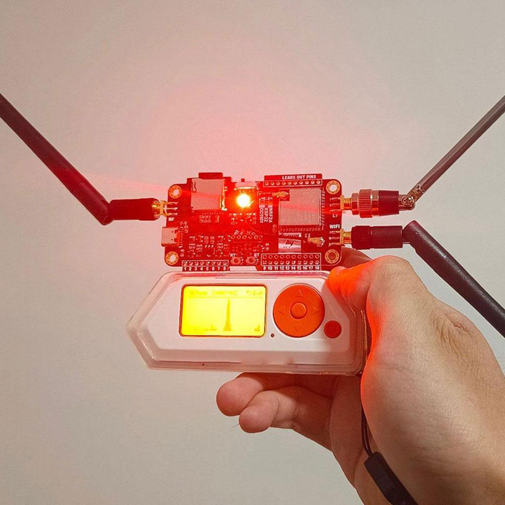 Flipper Zero Modification Module – NRF24+ESP32 2.4G High-Gain Development Board with CC1101, NRF Sniffer & Mousejacker Support