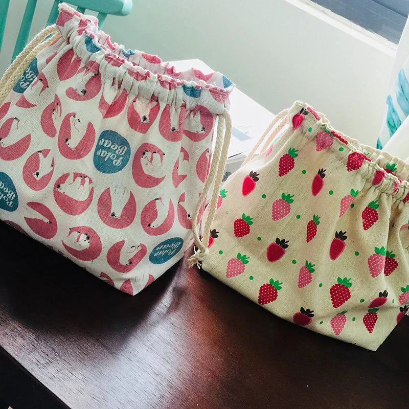 Lucky Cat Drawstring Lunch Bag — Portable Bento Box Pouch for Kids, Cooler & Picnic Food Storage