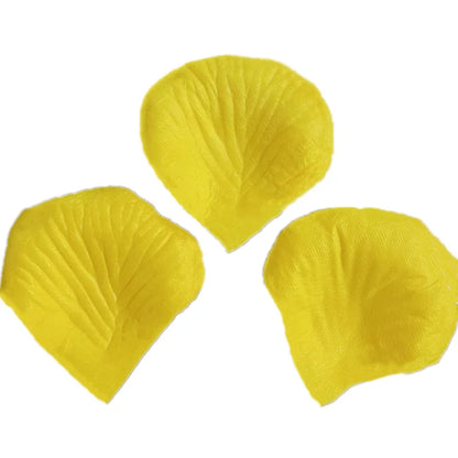 1000/3000PCS 5x5CM Silk Artificial Rose Petals for Wedding & Party Decorations – Fake Flower Engagement Celebration Supplies, Romantic Event Decor