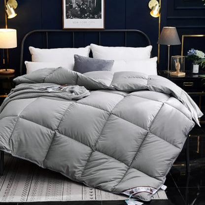 100% Goose Down Duvet – Quilted Cotton Comforter, Warm Winter Blanket with Solid Color Design