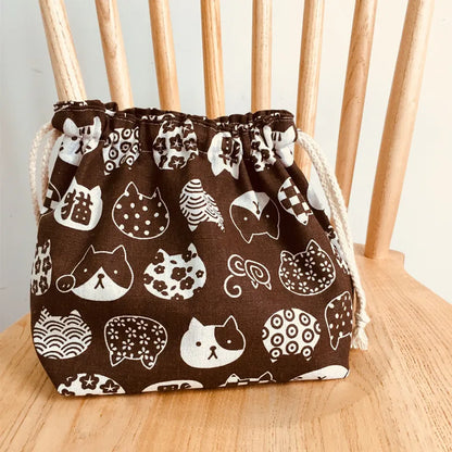 Lucky Cat Drawstring Lunch Bag — Portable Bento Box Pouch for Kids, Cooler & Picnic Food Storage