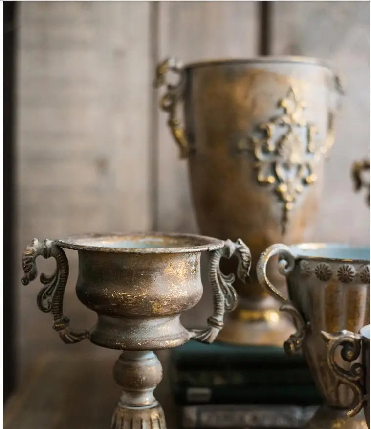 European Retro Iron Goblet Vase — Metal Flowerpot for Home, Living Room, Hotel & Flower Arrangement Decor