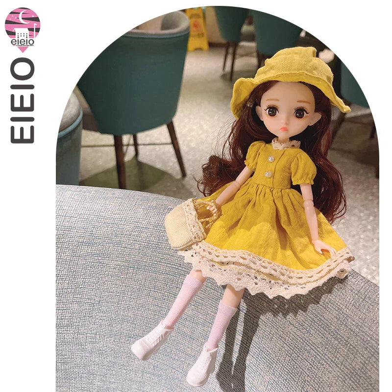 Slim 26cm BJD Doll for Girls – 13 Movable Joints with Princess Outfit, Blue Eyes & Eyelash Accessories