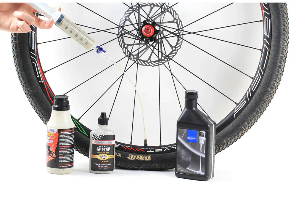 RISK RL225 Tubeless Tyre Sealant Injector — Bike Syringe with Schrader & Presta Valve Core Remover