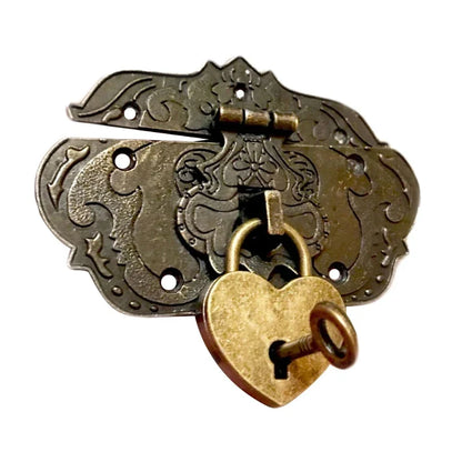 Personalized Love Heart Lock – Couples Anniversary & Valentine’s Day Gift, Memorial Bridge Padlock for Men & Women