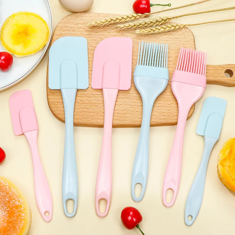 3Pcs Non-Stick Silicone Cream Scraper Set: Bread Cake Butter Spatula Mixer & Oil Brush - Kitchen Baking Tool with PP Handle