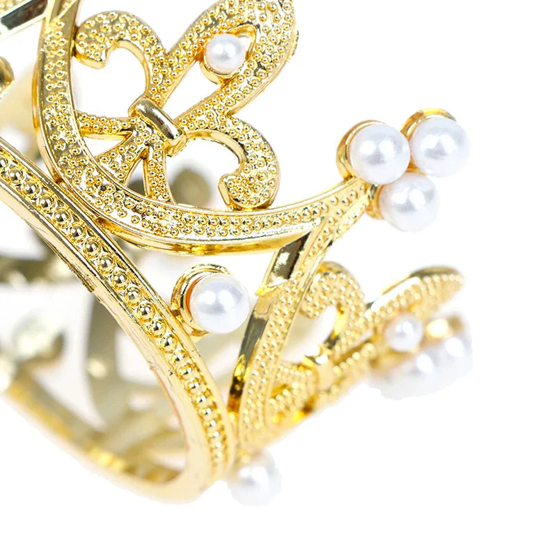 Mini Pearl Crown Cake Topper – Romantic Garland & Hair Ornaments for Birthdays, Weddings & Parties