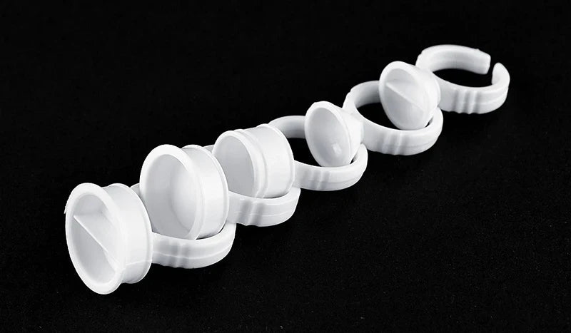 100pcs Disposable Plastic Pigment Rings — 3 Sizes White Ink Holders for Eyebrow Permanent Makeup