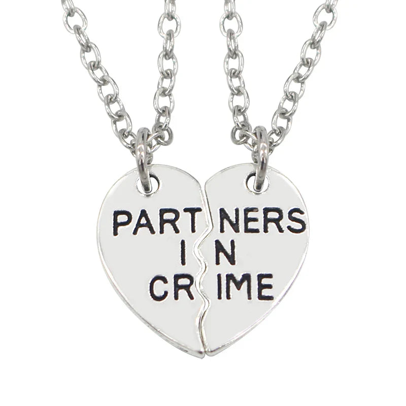 BFF Heart Split Friendship Necklace Set – Matching Broken Heart Pendant Jewelry Gift for Best Friends, Men & Women