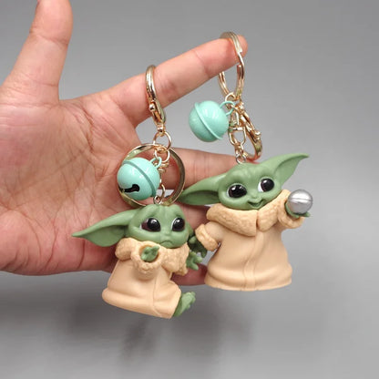 Cute Baby Yoda Keychain — Mandalorian Action Figure Toy for Kids, Star Wars Yoda Gift