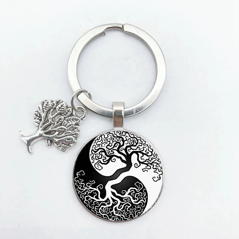Tree of Life Keychain – Vintage Handmade Fashion Key Ring Jewelry Gift for Men & Women Party & Everyday Use Accessories