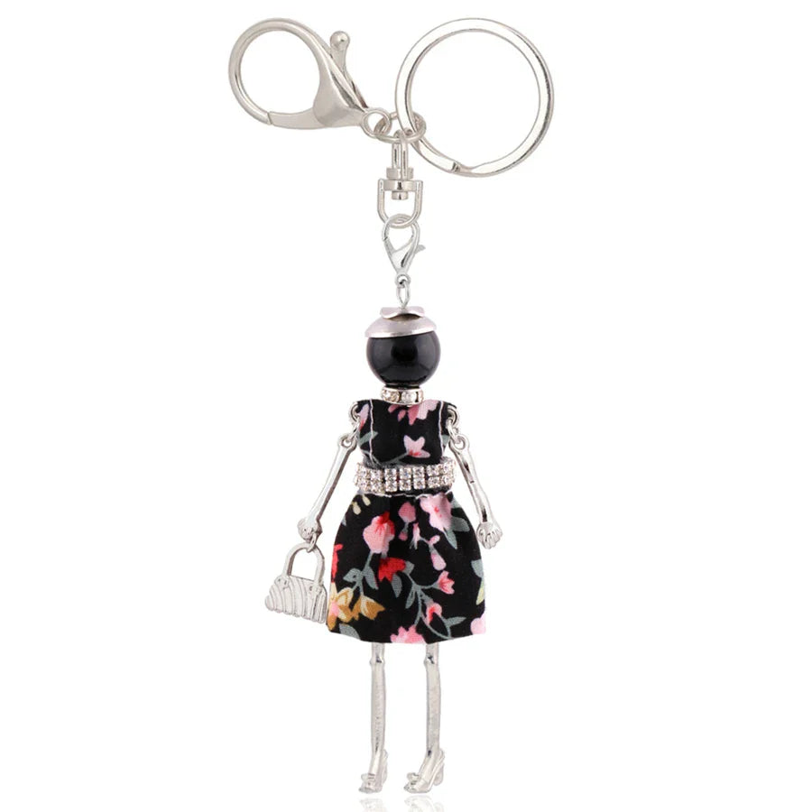 Trendy Women’s Metal Charm Keychain 2026 – Cute Statement Bag Pendant Jewelry Gift for Ladies