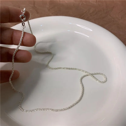 2024 Trend Sparkling Silver Choker Necklace - Elegant Clavicle Chain for Women - Perfect Party & Wedding Jewelry Gift