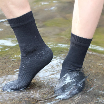 Waterproof Hiking Socks – Breathable Outdoor Winter Socks for Wading, Camping, Skiing, and Snow Riding