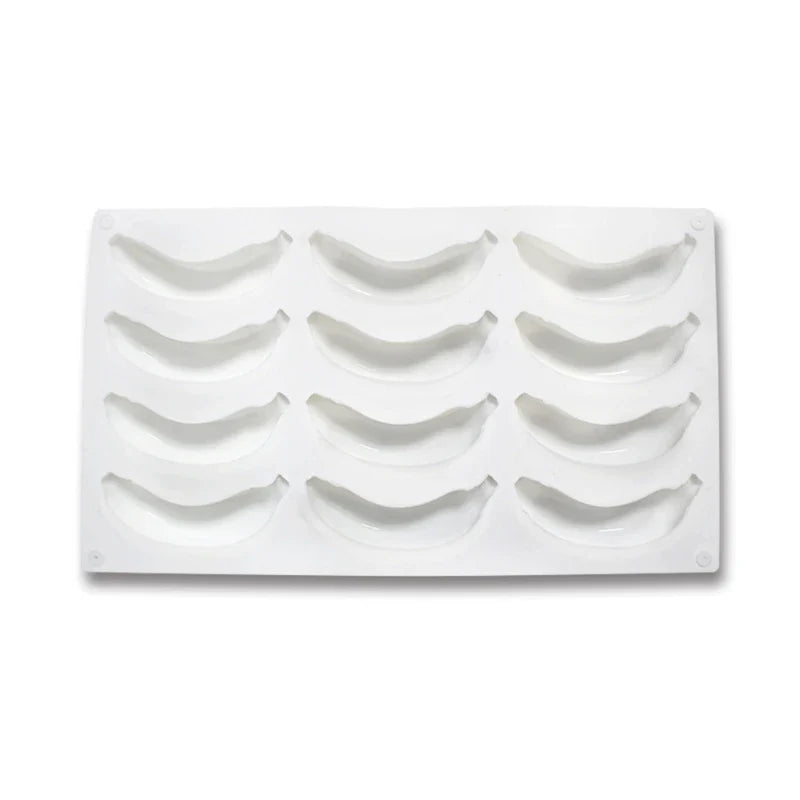 12-Cavity 3D Banana Silicone Mold – Baking Mousse Cake, Chocolate, Ice Cream & Dessert Pastry Mould