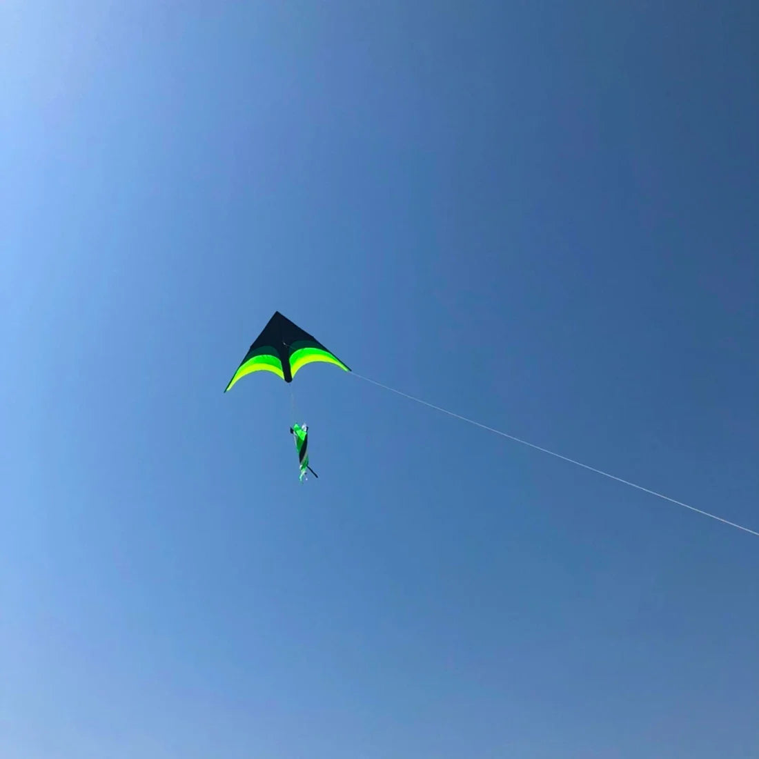 1.2M Spinner Windsock Kite - Soft Inflatable Turbine Line Decoration with Carry Bag
