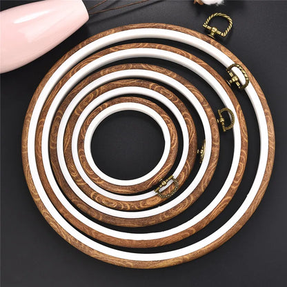 Embroidery Hoop Set - Round Wooden & Plastic Frames for DIY Cross Stitch & Needle Crafts - Sewing Tool