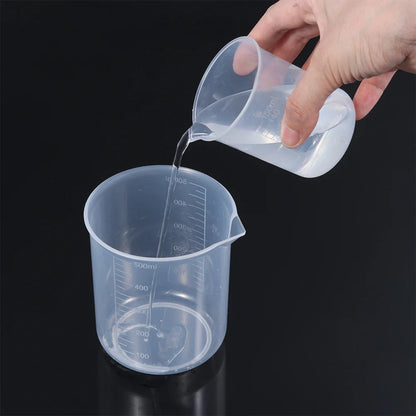 1/4PCS Plastic Measuring Cups – 50ml/150ml/250ml/500ml Graduated Beaker Set for Lab, Kitchen & Baking Measurement Tools