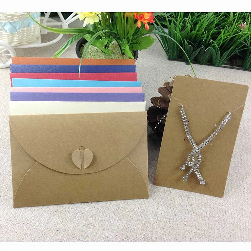 100pcs Black & Kraft Paper Gift Tags – 5×3cm Rectangular Heart Hollow Labels with 100 Hemp Strings for Hand Drawn or DIY Gift Tags