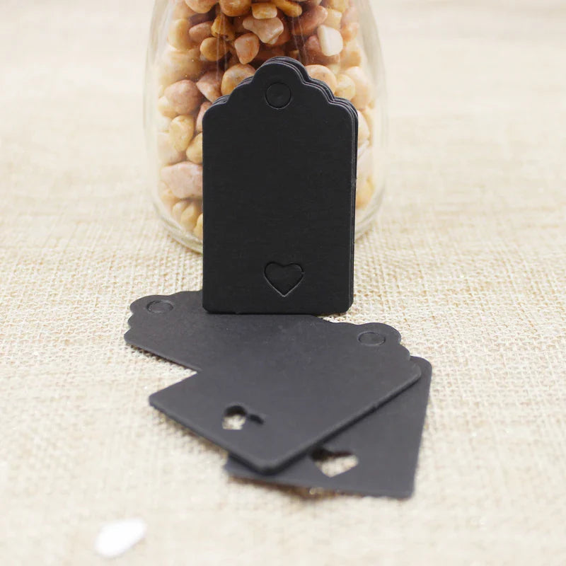100pcs Black & Kraft Paper Gift Tags – 5×3cm Rectangular Heart Hollow Labels with 100 Hemp Strings for Hand Drawn or DIY Gift Tags