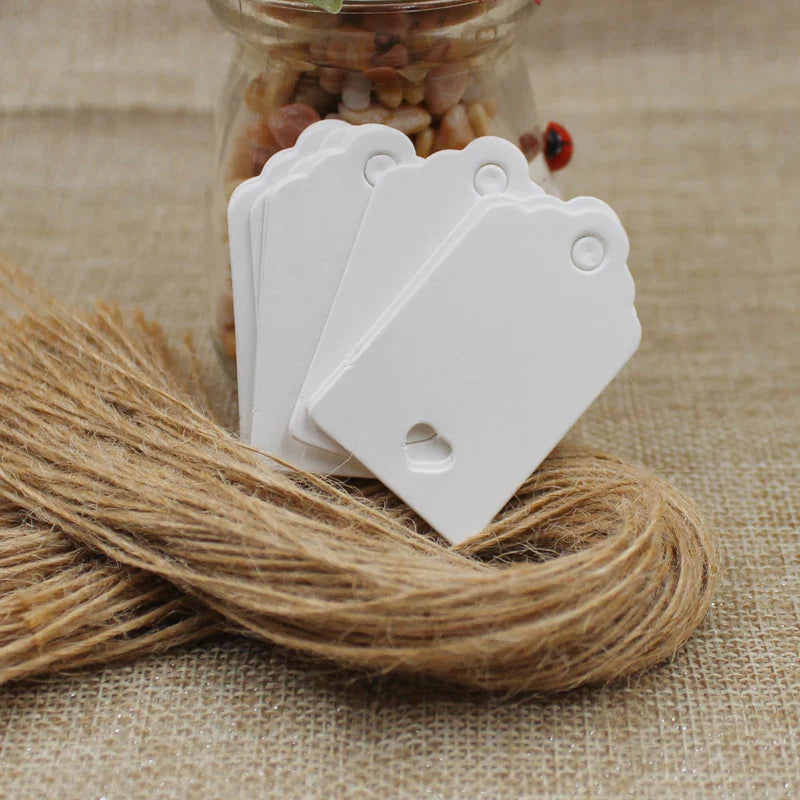 100pcs Black & Kraft Paper Gift Tags – 5×3cm Rectangular Heart Hollow Labels with 100 Hemp Strings for Hand Drawn or DIY Gift Tags