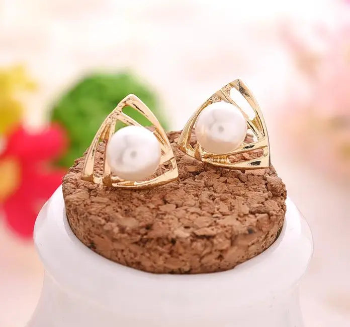 Fashion Pearl Bean Crystal Earrings for Women & Girls – Elegant Everyday Jewelry