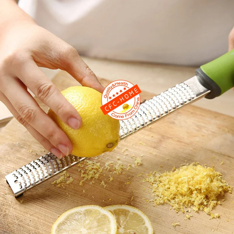 Citrus Lemon Zester & Cheese Grater - Multifunctional Kitchen Tool for Parmesan Cheese, Lemon, Ginger, Garlic, Nutmeg, Chocolate, Vegetables, Fruits