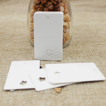 100pcs Black & Kraft Paper Gift Tags – 5×3cm Rectangular Heart Hollow Labels with 100 Hemp Strings for Hand Drawn or DIY Gift Tags