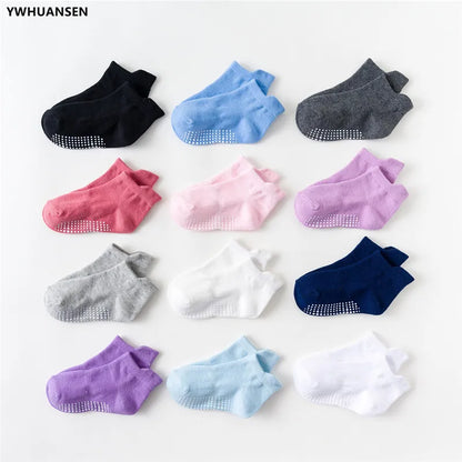 6 Pairs/lot Cotton Children's Anti-Slip Boat Socks: Low Cut Floor Socks with Rubber Grips for Boys & Girls, Ages 0 to 6 Years - All-Season Wear