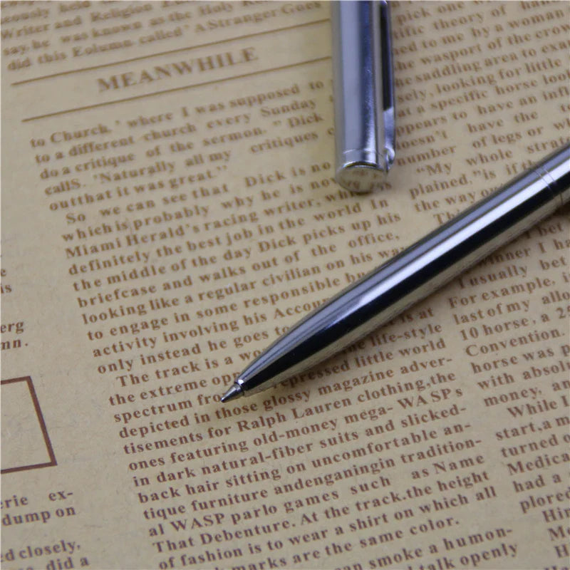 Mini Metal Ballpoint Pen – Pocket-Size Rotating Portable Oil Pen for Smooth Writing