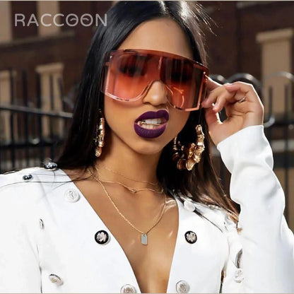 Oversized Women Blue Yellow Gradient Huge Sunglasses: Curved Fashion Rimless Metal Shades for Personality Massive Female Eyewear Prop
