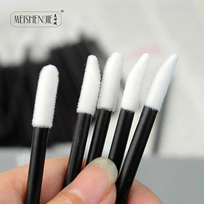 Disposable Lip and Eyelash Brush Set - 50 Pcs Mascara Applicators, Lipstick Wands, and Make-up Brushes for Cosmetic Beauty Tools