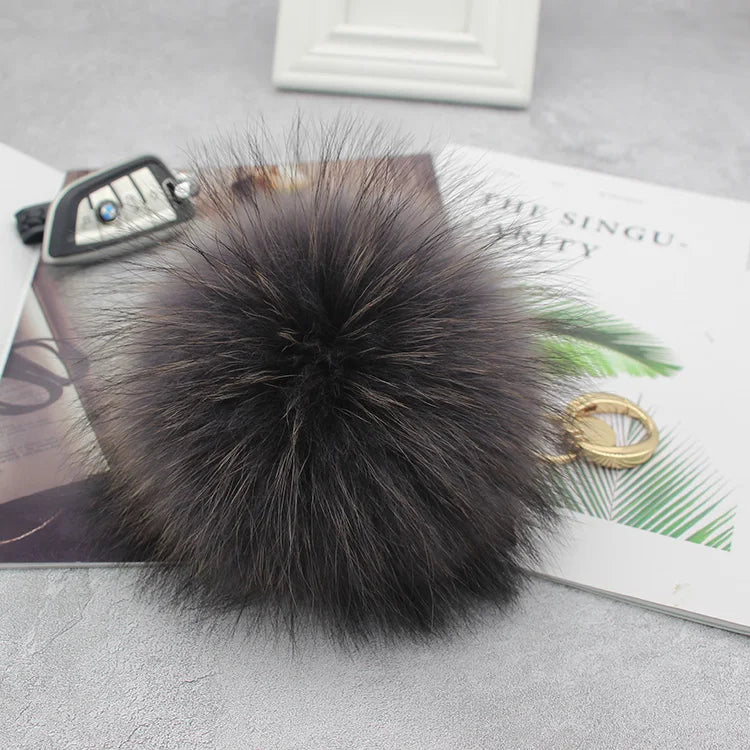 Luxury 15cm Fluffy Real Raccoon Fur Pom Pom Keychain – High-Quality Metal Ring Pendant for Women