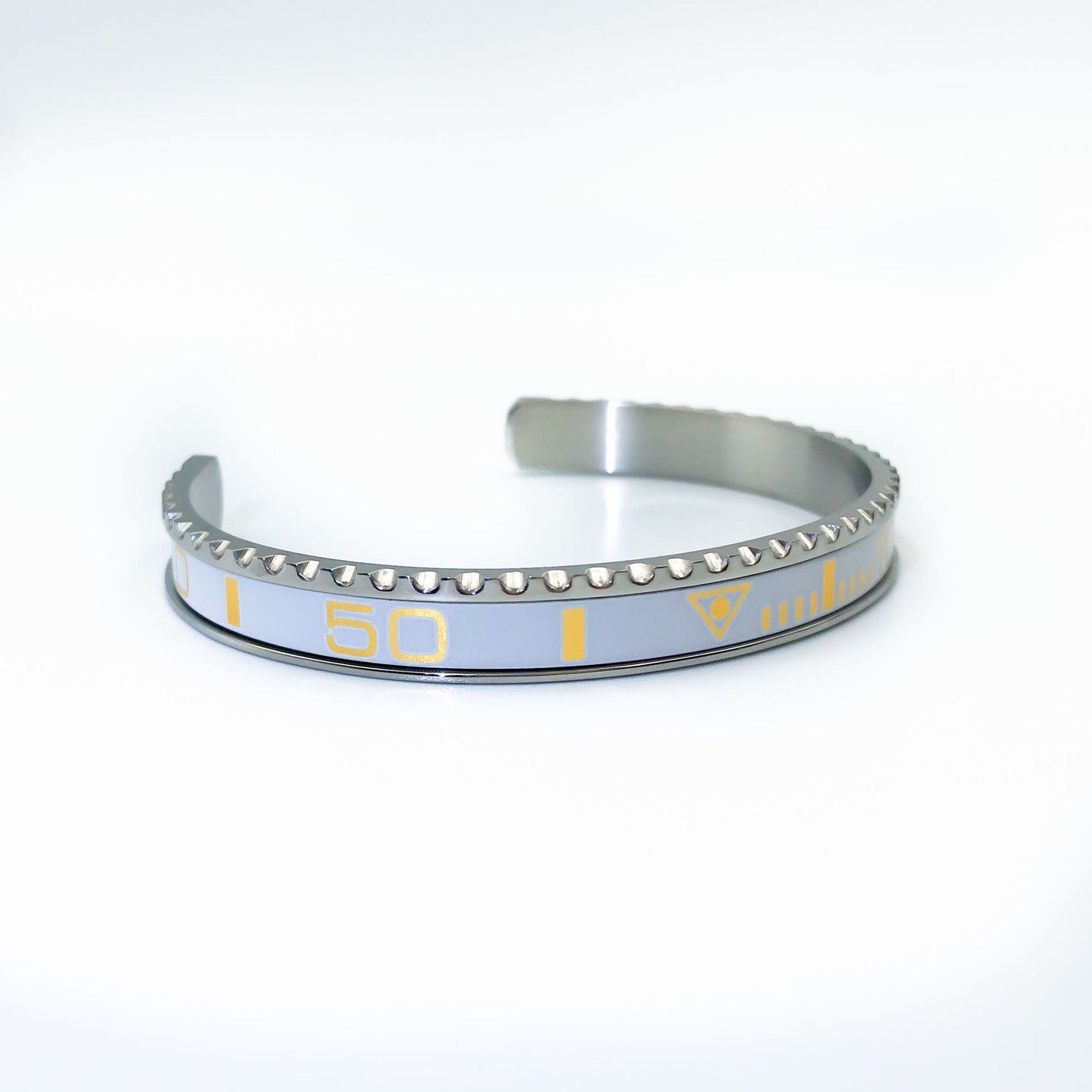 New Stainless Steel Digital Display Bracelet — Fashion Jewelry for Men & Women