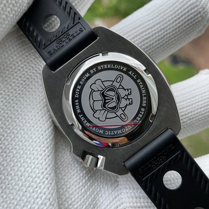 Steeldive SD1970 Men’s Automatic Dive Watch — 200M Waterproof, White Date Background, AR Coating Sapphire Glass, NH35 Black Dial Turtle Design