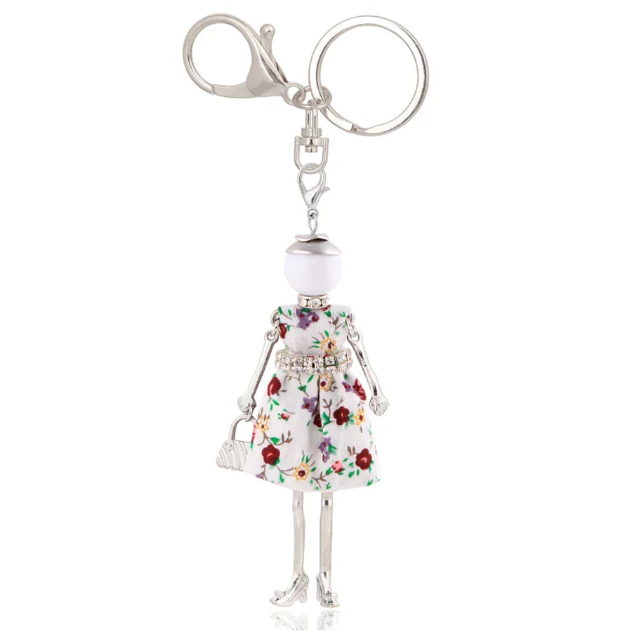 Trendy Women’s Metal Charm Keychain 2026 – Cute Statement Bag Pendant Jewelry Gift for Ladies