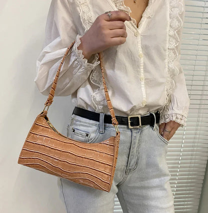Fashion PU Leather Alligator Pattern Bag for Women – Small Armpit Handbag, Underarm Messenger Purse