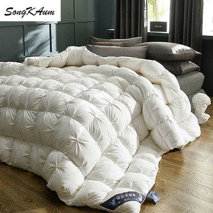 SongKAum White Goose Down Quilt - Luxury 100% Cotton Cover Hotel Style Twist Flower Duvet Comforter Bedding