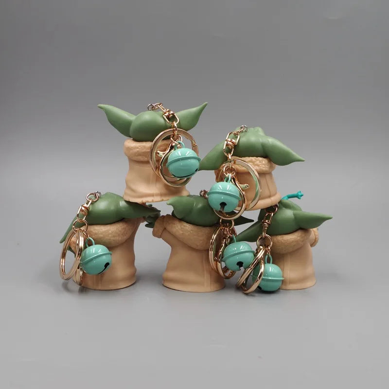 Cute Baby Yoda Keychain — Mandalorian Action Figure Toy for Kids, Star Wars Yoda Gift