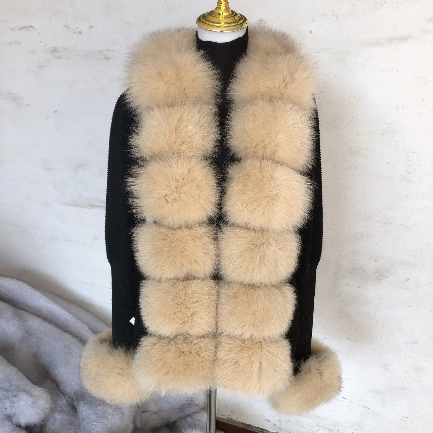 Women’s Spring & Autumn Sweater Cardigan – Real Fox Fur Collar Jacket, Natural Fur Outerwear