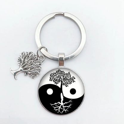 Tree of Life Keychain – Vintage Handmade Fashion Key Ring Jewelry Gift for Men & Women Party & Everyday Use Accessories