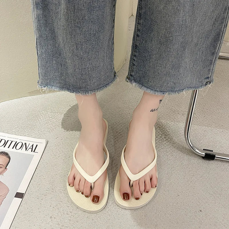 Women's Summer Flat Flip Flops - Comfortable Indoor Home Slippers in Multiple Colors