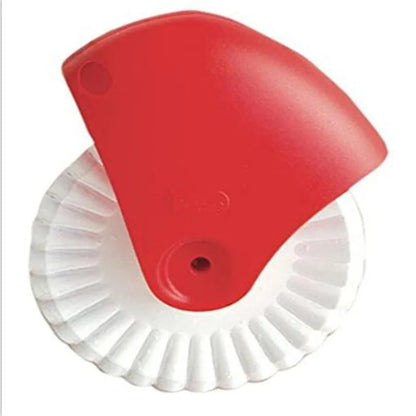 Pastry Wheel Cutter – Noodle Maker & Lattice Dough Roller for DIY Baking
