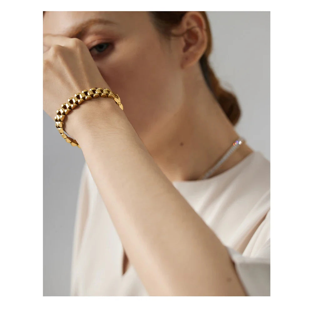 Yhpup Stainless Steel Chain Bracelet – 18K Gold Plated Heavy Metal Texture Waterproof Fashion Jewelry for Men & Women