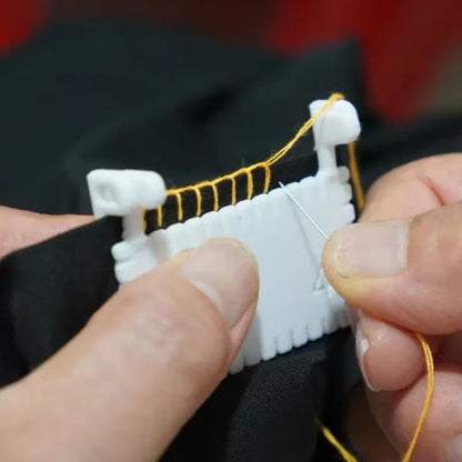 Clip-On Seam Guide - Portable Sewing Edge Guide & Needle Gauge for Quilting and DIY