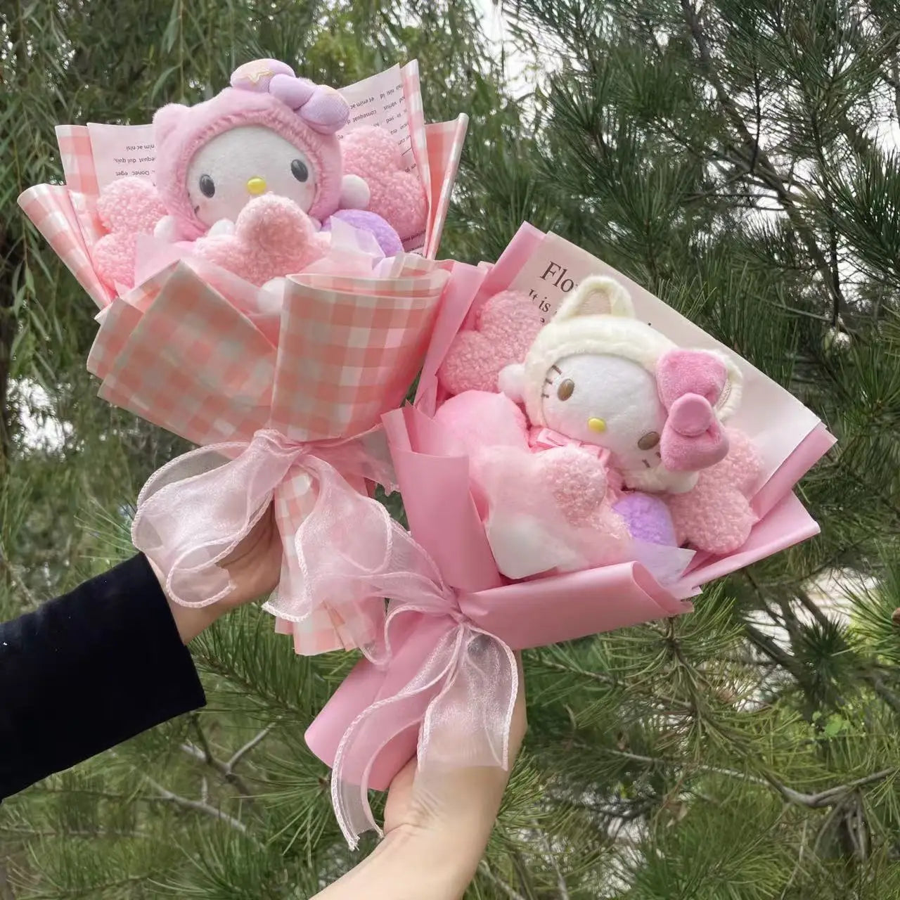 Sanrio Plush Bouquet — My Melody, Kuromi, Cinnamoroll & Hello Kitty Handmade Gift