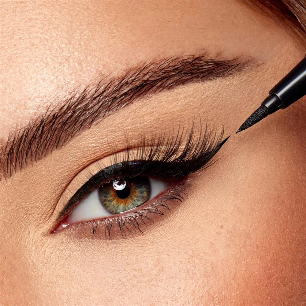 Quick-Dry Waterproof Eyeliner Pencil – Long-Lasting Matte Smooth Eye Makeup Pen