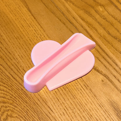 Flexible TPU Heart Lipstick Clip – Anti-Slip Reusable Holder for Lip Balm & Phone Case, Eco-Friendly Skin-Safe Jewelry Gift